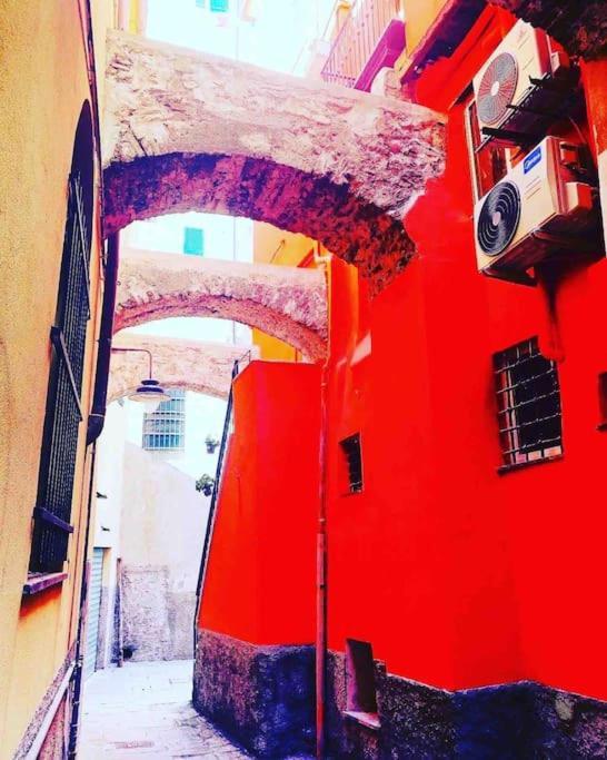 Casa Cimella, Un Nido Nel Cuore Del Porto Antico Cod Citra 010025-lt-2629 Apartment *