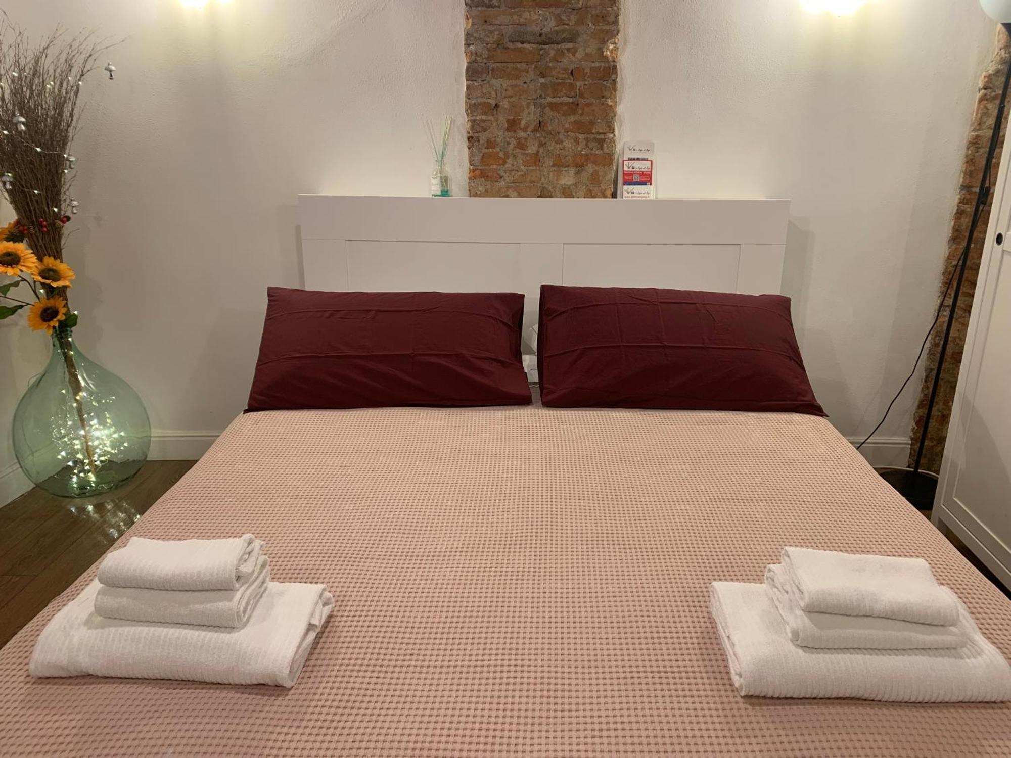 Casa Cimella, Un Nido Nel Cuore Del Porto Antico Cod Citra 010025-lt-2629 Genoa